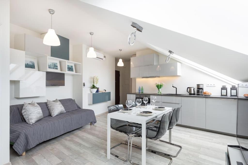 Modern & New Place Next To Wawel Castle & Vistula كراكوفيا المظهر الخارجي الصورة
